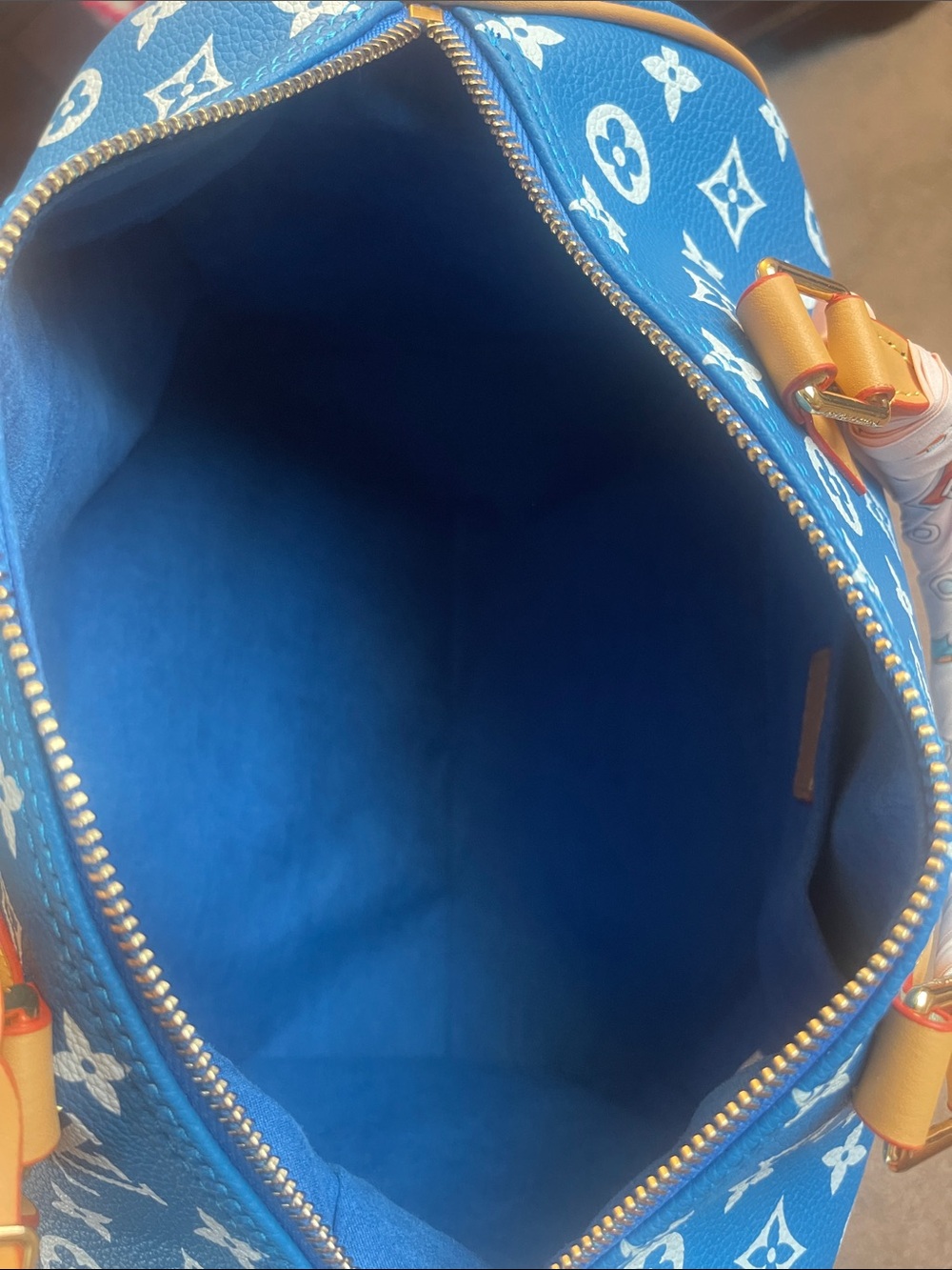 30CM Blue/White Speedy W/ Matching Coin Pouch & Twilly 💙🤍 - Picture 4 of 10